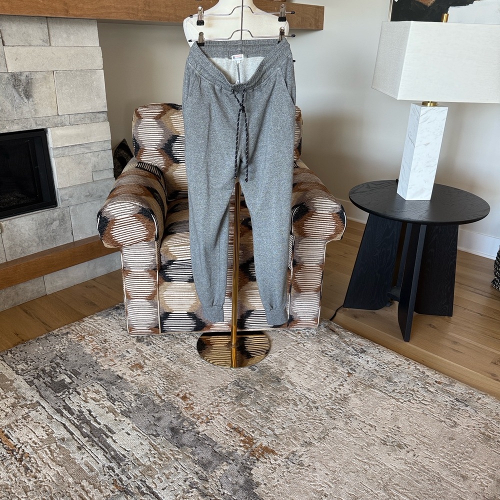 Evereve Sundry Everyday Jogger